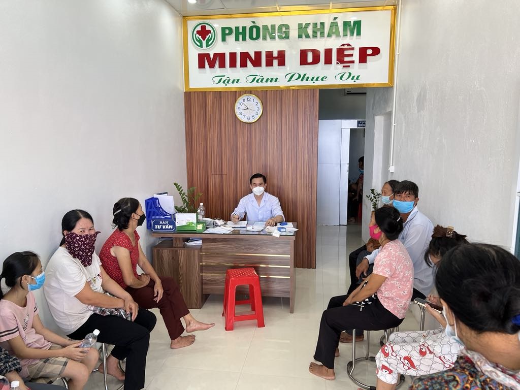 Công Tác Tại Phòng Khám Minh Diệp